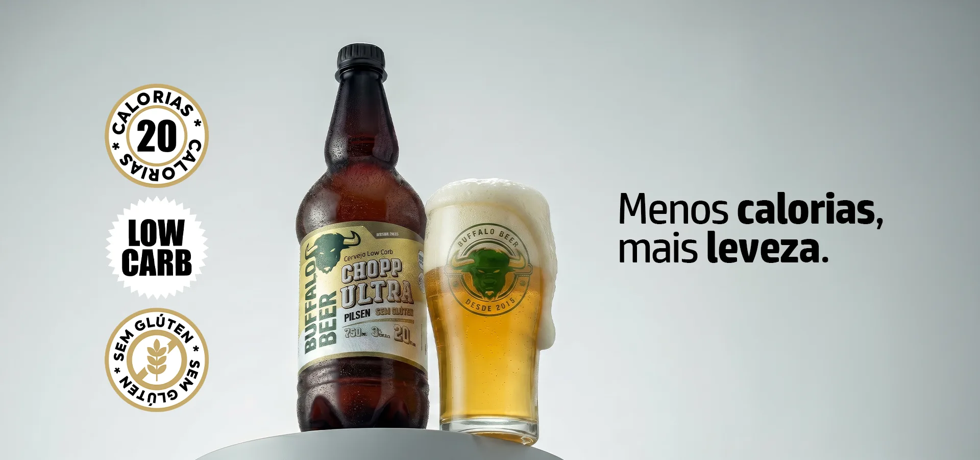 Buffalo Beer Chopp Ultra Pilsen 750 ml com copo